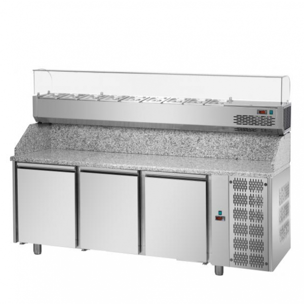 3 DOOR PIZZA COUNTER WITH GRANITE TOP AND REFRIGERATED INGREDIENTS DISPLAY DISPLAY - Dimensions 216x80 cm