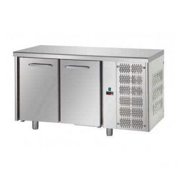 REFRIGERATED TABLE GN 1/1 AT NORMAL TEMPERATURE WITH 2 DOORS AND WORKTOP