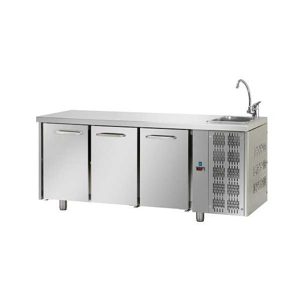 REFRIGERATED TABLE GN 1/1 AT NORMAL TEMPERATURE WITH 3 DOORS