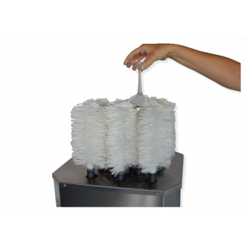 AUTOMATIC DRYER WITH ROTATING BRUSHES FOR GLASSES