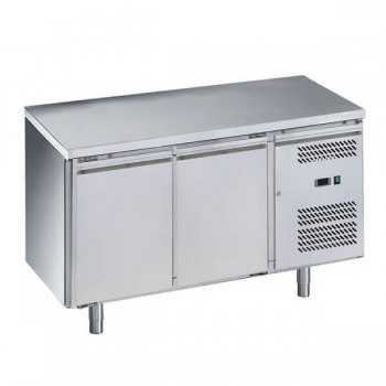 Refrigerated pastry table...